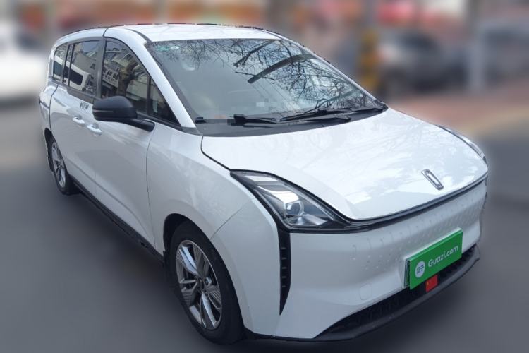 Used Bestune NAT 2022 Comfortable Travel Rental Edition Front Right 45 Deg