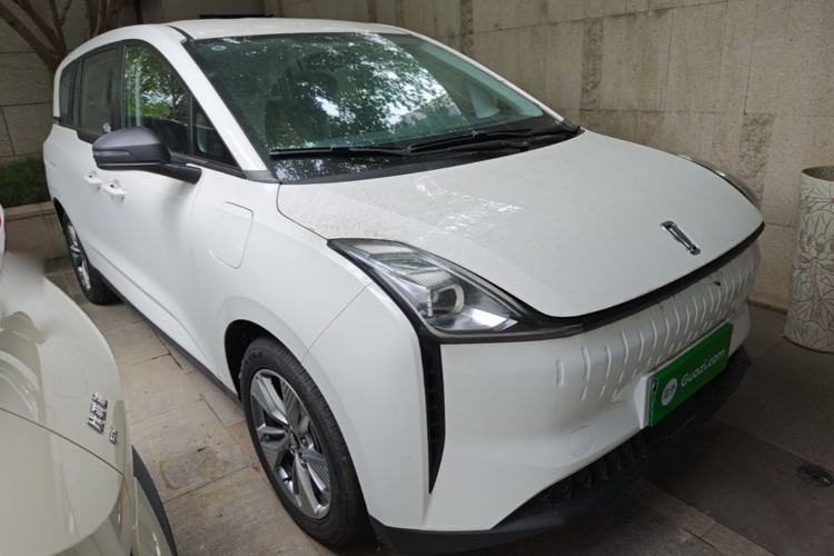 Used Bestune NAT 2022 Comfortable Travel Battery-Swapping Taxi Version Front Right 45 Deg