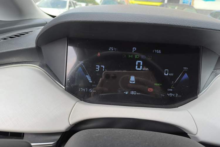 Used Bestune NAT 2022 Comfort Travel Version 100kW 425km Instrument Cluster