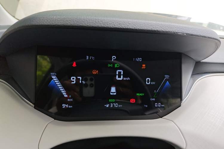 Used Bestune NAT 2022 Comfortable Travel Battery-Swapping Taxi Version Instrument Cluster