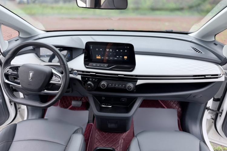 Used Bestune NAT 2022 Comfortable Travel Battery-Swap Version 100kW 414km Interior 1