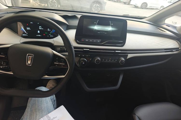 Used Bestune NAT 2022 Comfort Travel Version 100kW 419km Interior 1