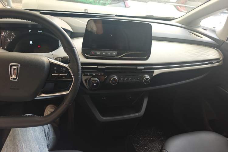 Used Bestune NAT 2022 Comfort Travel Version 100kW 419km Interior 3