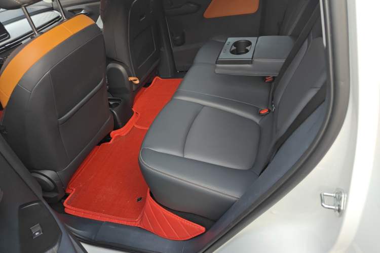Used Bestune NAT 2022 Enjoy Travel Battery-Swap Version 100kW 401km Interior 4