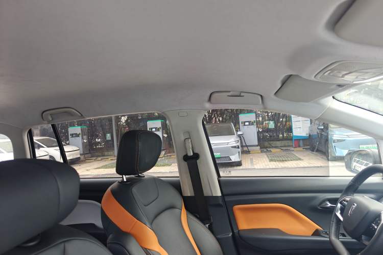 Used Bestune NAT 2022 Comfortable Travel Rental Edition Interior 4