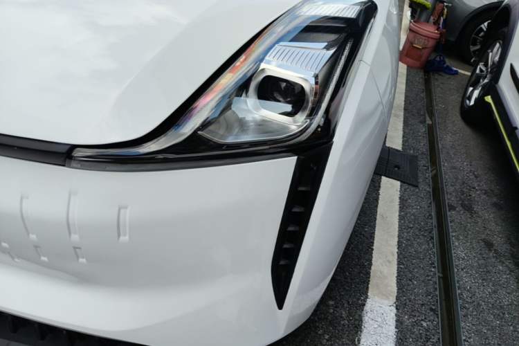 Used Bestune NAT 2022 Comfortable Travel Rental Edition Left Front Headlight