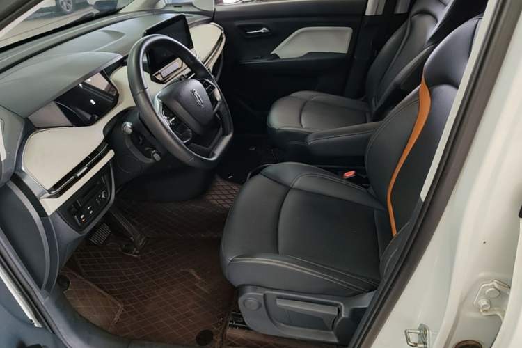 Used Bestune NAT 2022 Comfort Travel Version 100kW 425km Left Front Seat