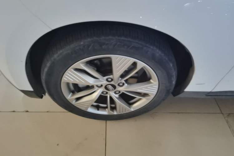Used Bestune NAT 2022 Comfort Travel Version 100kW 419km Left Front Wheel Hub