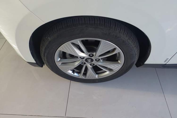Used Bestune NAT 2022 Comfortable Travel Battery-Swap Version 100kW 401km Left Front Wheel Hub