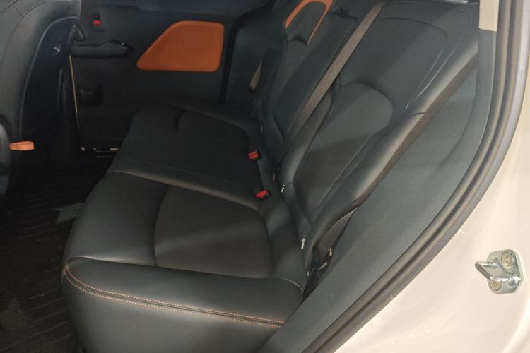 Used Bestune NAT 2022 Comfortable Travel Battery-Swap Version 100kW 401km Left Rear Seat