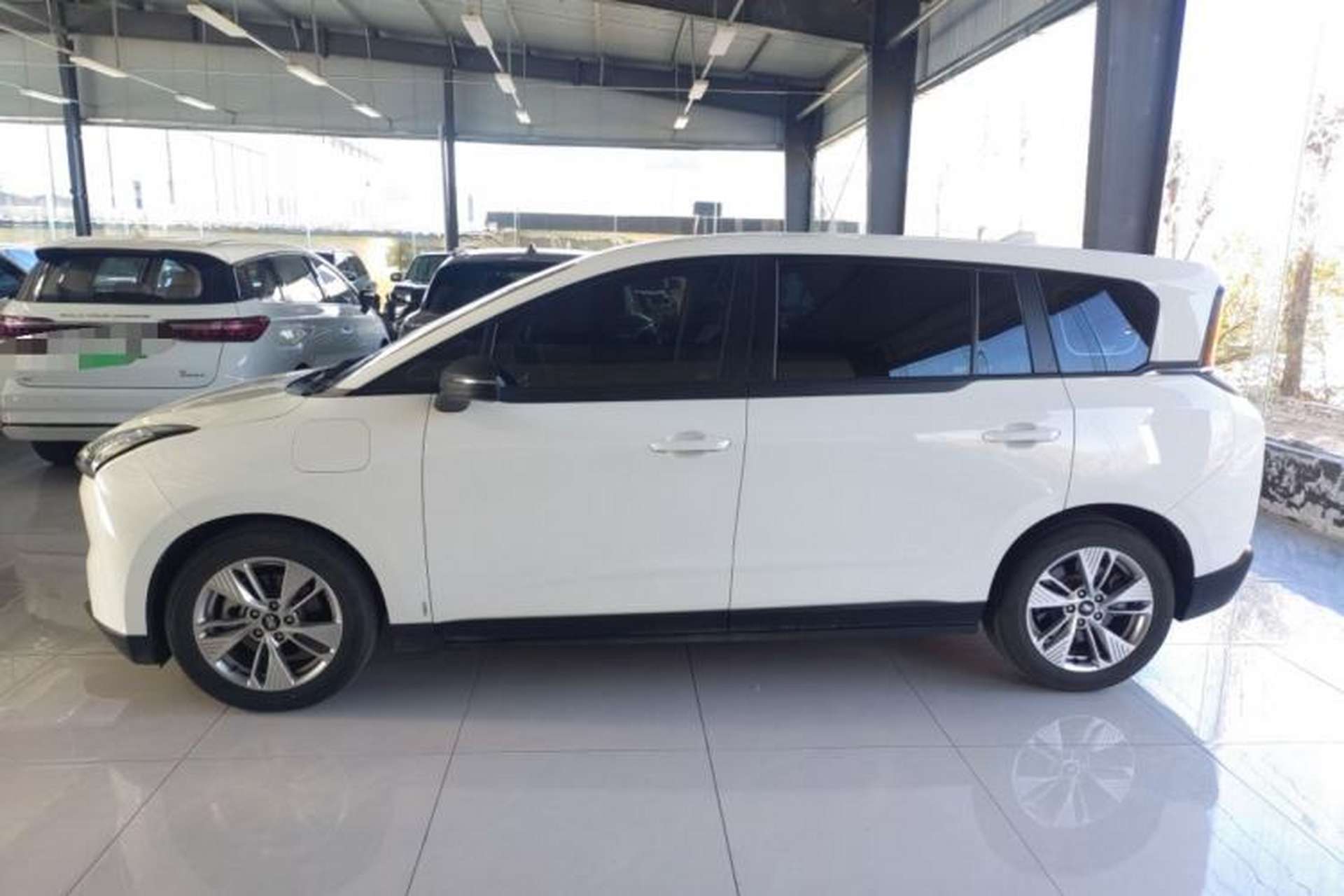 Used Bestune NAT 2022 Comfortable Travel Battery-Swap Version 100kW 401km Left Side
