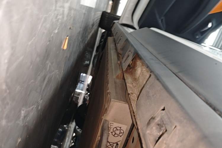 Used Bestune NAT 2022 Enjoy Travel Edition 120kW Left Side Sill