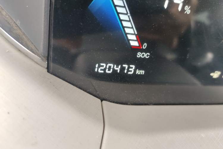 Used Bestune NAT 2022 Comfortable Travel Rental Edition Odometer Close Up