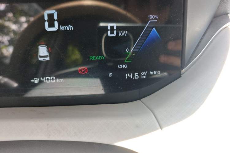 Used Bestune NAT 2022 Comfortable Travel Rental Edition Odometer Close Up