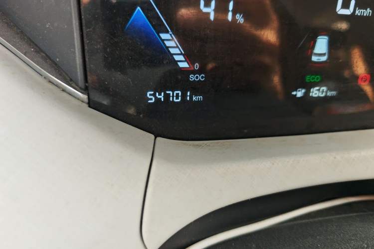 Used Bestune NAT 2022 Enjoy Travel Edition 100kW 419km Odometer Close Up