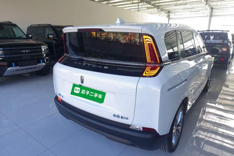 Used Bestune NAT 2022 Comfortable Travel Battery-Swap Version 100kW 401km Rear Right 45 Deg