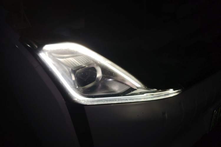 Used Bestune NAT 2022 Enjoy Travel Edition 100kW 419km Right Front Headlight