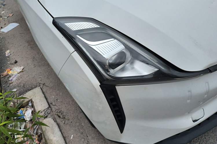 Used Bestune NAT 2022 Comfort Travel Version 100kW 419km Right Front Headlight