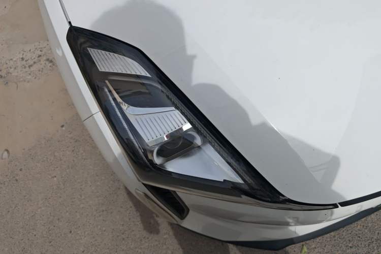Used Bestune NAT 2022 Enjoy Travel Edition 100kW 419km Right Front Headlight