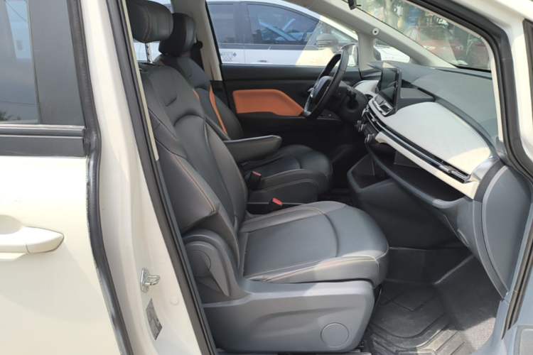 Used Bestune NAT 2022 Comfort Travel Version 100kW 425km Right Front Seat