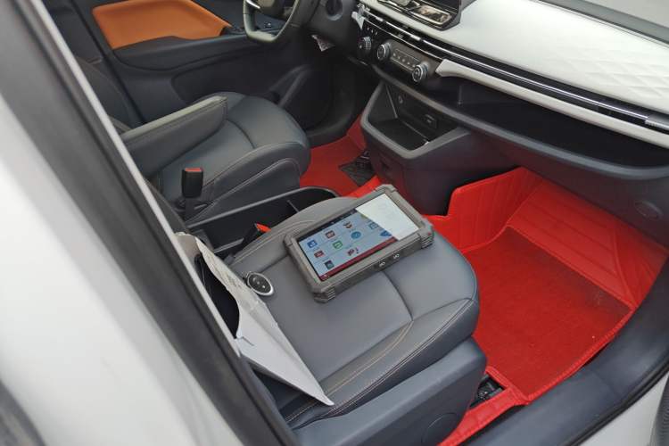 Used Bestune NAT 2022 Enjoy Travel Battery-Swap Version 100kW 401km Right Front Seat