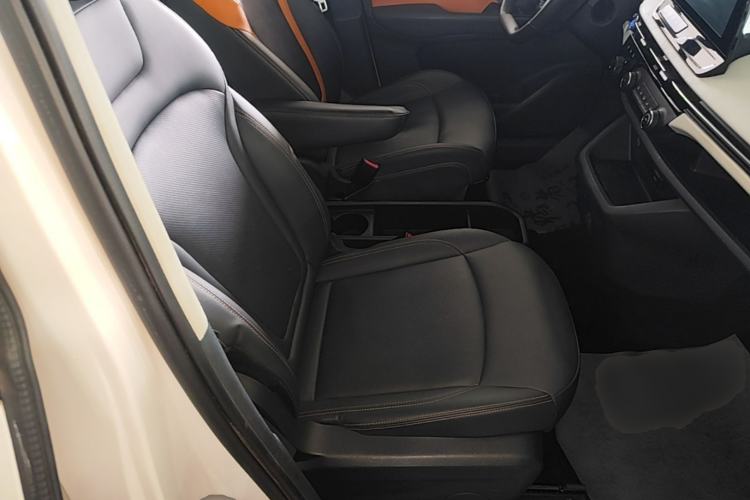 Used Bestune NAT 2022 Comfortable Travel Rental Edition Right Front Seat