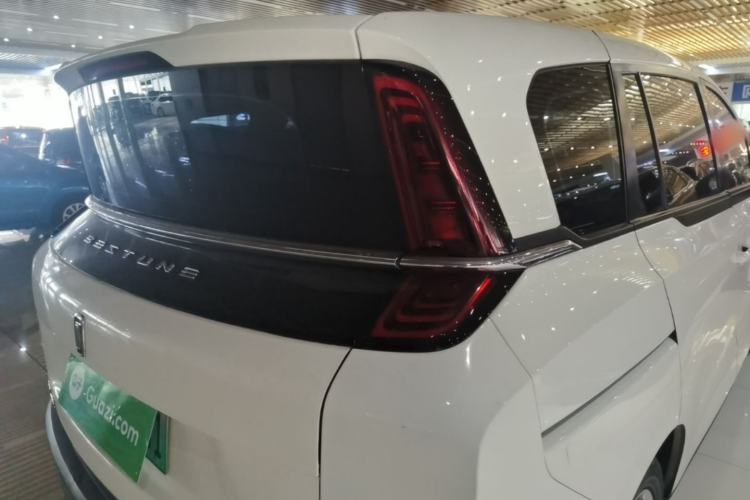 Used Bestune NAT 2022 Comfort Travel Version 100kW 419km Right Rear Taillight