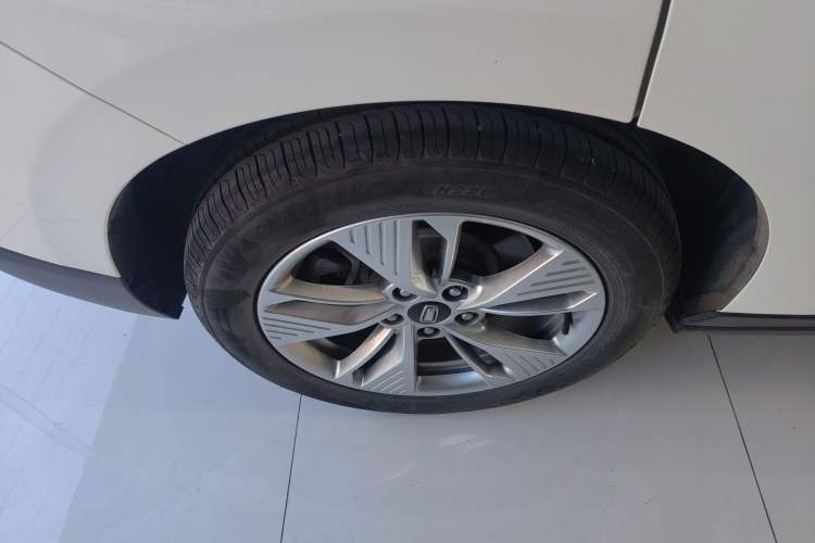 Used Bestune NAT 2022 Comfortable Travel Battery-Swap Version 100kW 401km Right Rear Wheel Hub