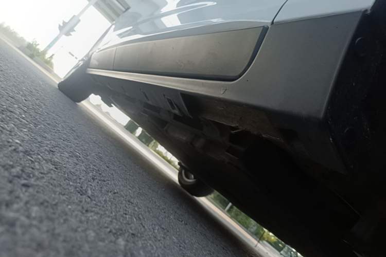 Used Bestune NAT 2022 Comfortable Travel Battery-Swap Version 100kW 401km Right Side Sill