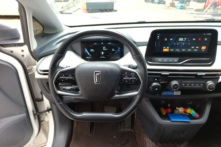 Used Bestune NAT 2022 Comfort Travel Version 100kW 419km Steering Wheel