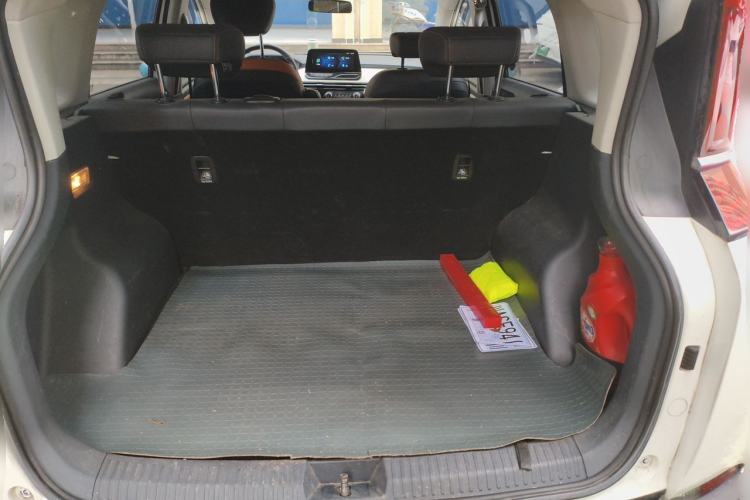 Used Bestune NAT 2022 Comfort Travel Version 100kW 425km Trunk