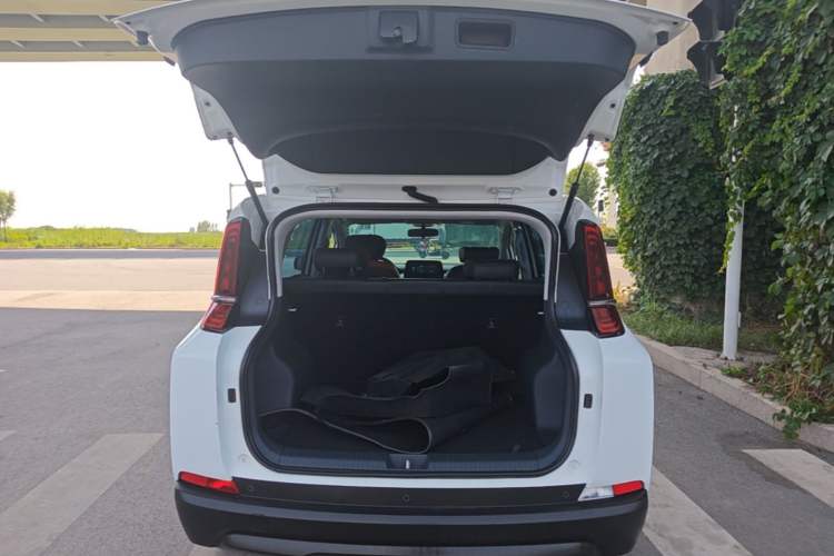 Used Bestune NAT 2022 Enjoy Travel Battery-Swap Version 100kW 401km Trunk