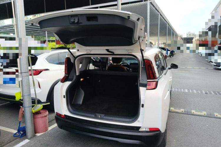 Used Bestune NAT 2022 Comfortable Travel Rental Edition Trunk