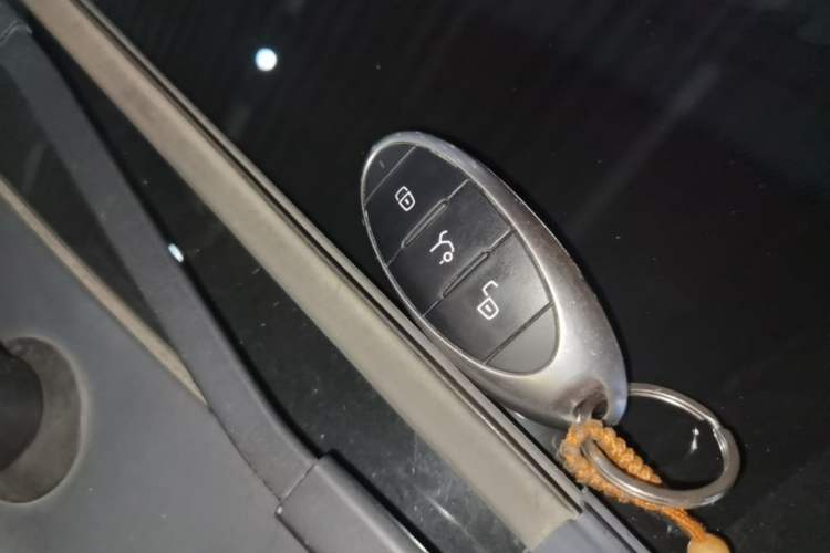 Used Bestune NAT 2022 Comfort Travel Version 100kW 419km Vehicle Key