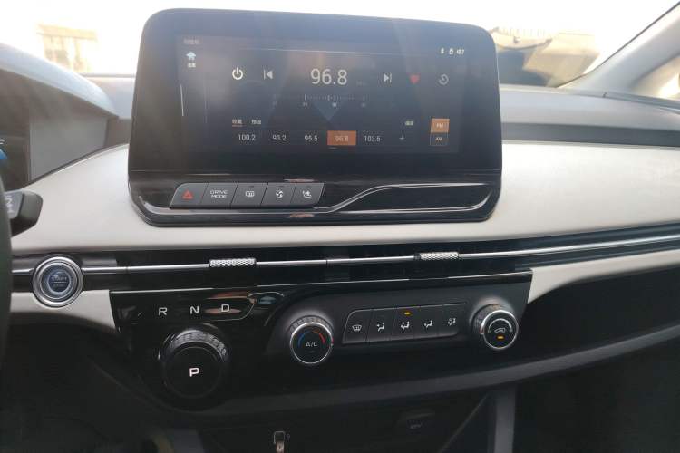 Used Bestune NAT 2023 PRO Comfort Travel Edition 419km Audio And AC Panel