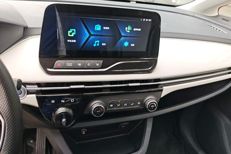 Used Bestune NAT 2023 PRO Comfort Travel Edition 425km Audio And AC Panel