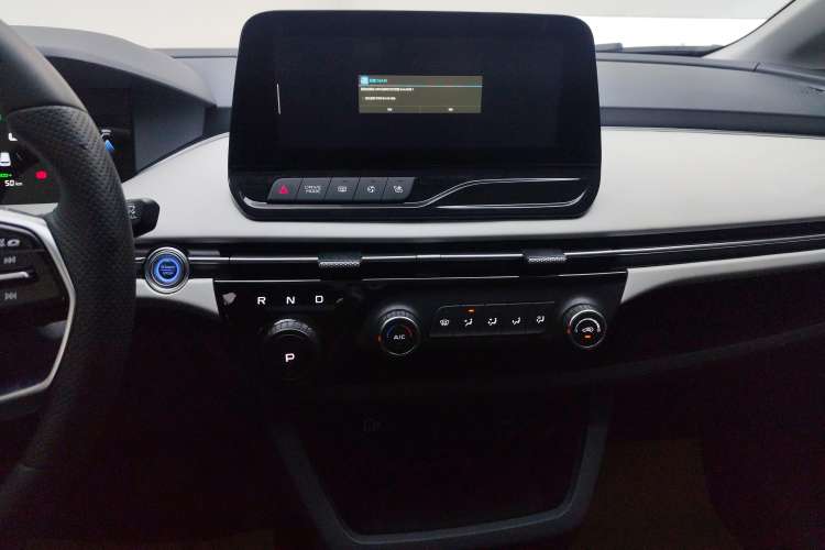 Used Bestune NAT 2023 PRO Comfort Travel Edition 419km Audio And AC Panel