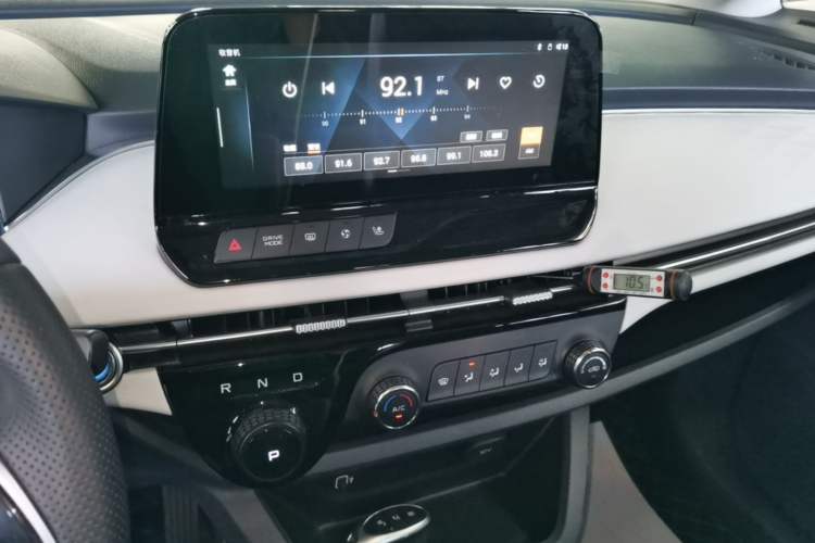 Used Bestune NAT 2023 PRO Comfort Travel Edition 425km Audio And AC Panel