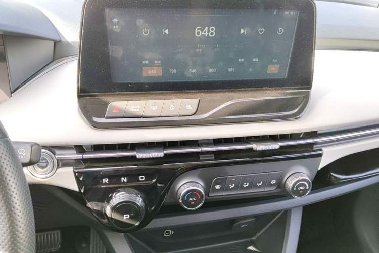 Used Bestune NAT 2023 PRO Comfort Travel Edition 419km Audio And AC Panel