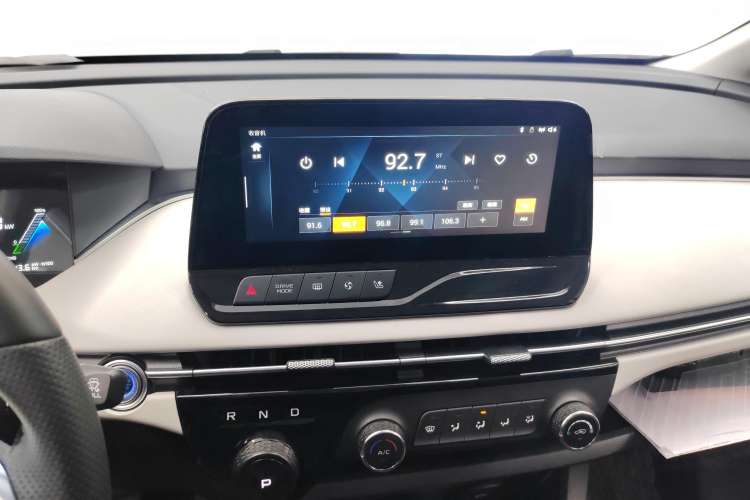 Used Bestune NAT 2023 PRO Comfort Travel Edition 419km Audio And AC Panel