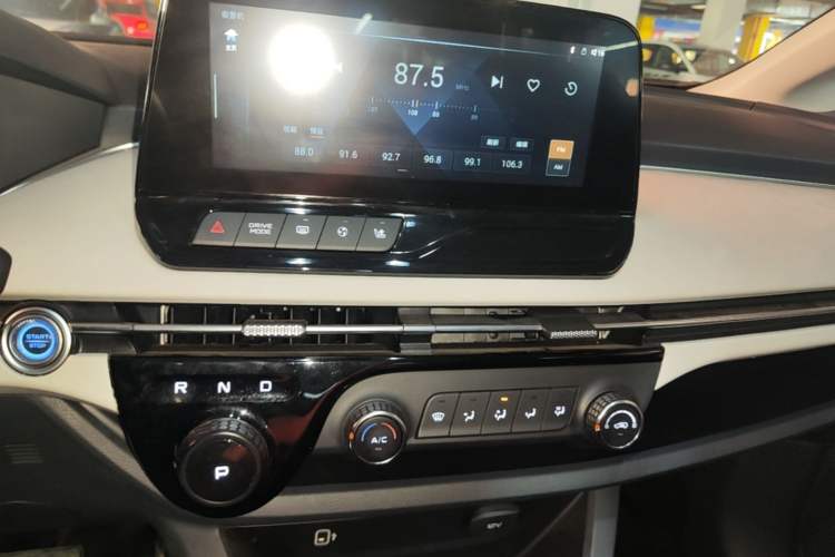 Used Bestune NAT 2023 PRO Comfort Travel Edition 419km Audio And AC Panel