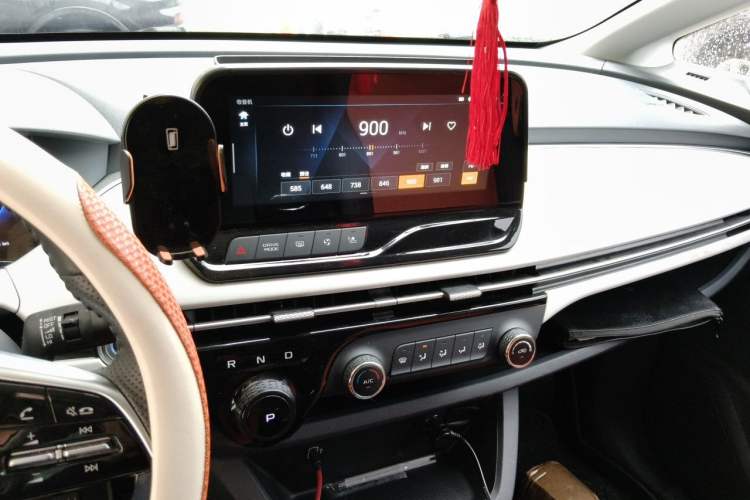 Used Bestune NAT 2023 PRO Comfort Travel Edition 425km Audio And AC Panel
