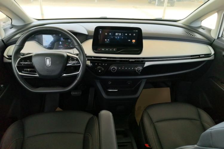 Used Bestune NAT 2023 PRO Comfort Travel Edition 419km Center Console