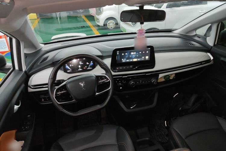 Used Bestune NAT 2023 PRO Enjoy Travel Edition 425km Center Console
