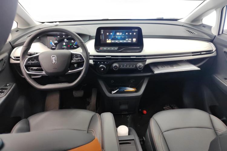 Used Bestune NAT 2023 PRO Comfort Travel Edition 419km Center Console