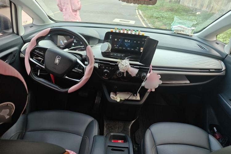 Used Bestune NAT 2023 PRO Enjoy Travel Edition 425km Center Console