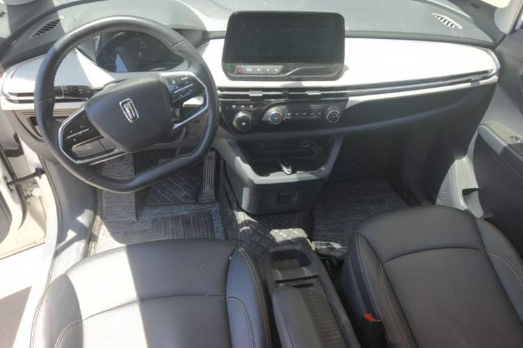 Used Bestune NAT 2023 PRO Enjoy Travel Edition 425km Center Console