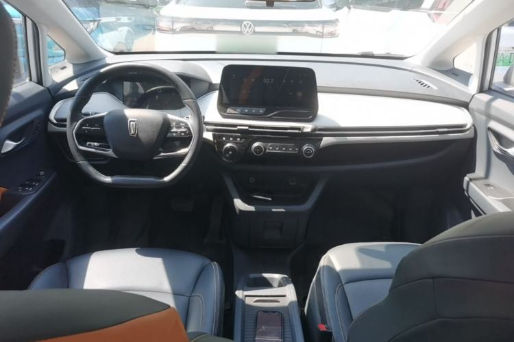 Used Bestune NAT 2023 PRO Comfort Travel Edition 425km Center Console
