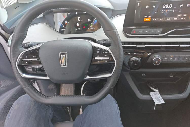 Used Bestune NAT 2023 PRO Comfort Travel Edition 419km Center Console