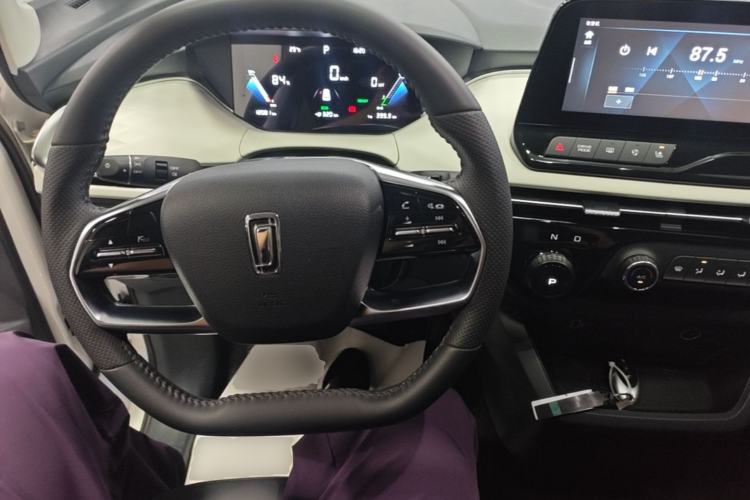Used Bestune NAT 2023 PRO Comfort Travel Edition 419km Center Console